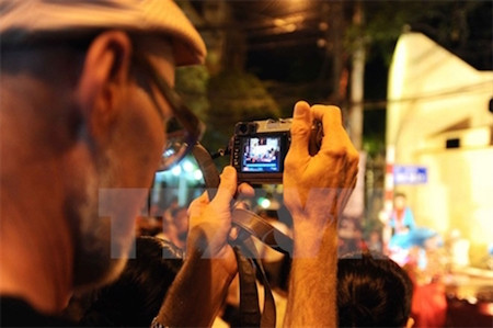 Hanoi por atraer a tres millones 800 mil turistas foráneos en 2016 ảnh 1 Hanoi por atraer a tres millones 800 mil turistas foráneos en 2016 ảnh 1