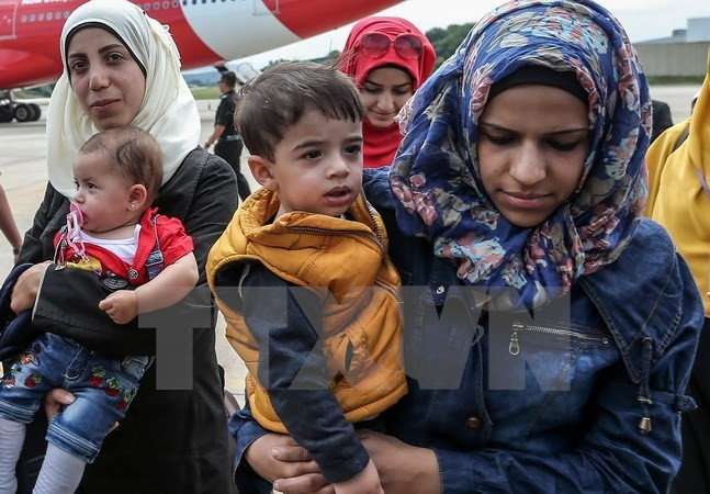 Vietnamitas en Australia ofrecen ayuda financiera a refugiados ảnh 1 Vietnamitas en Australia ofrecen ayuda financiera a refugiados ảnh 1