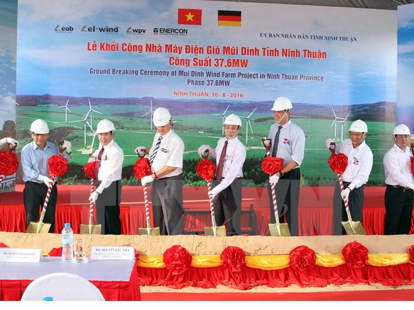 Inician construcción de planta eólica en provincia de Vietnam ảnh 1 Inician construcción de planta eólica en provincia de Vietnam ảnh 1