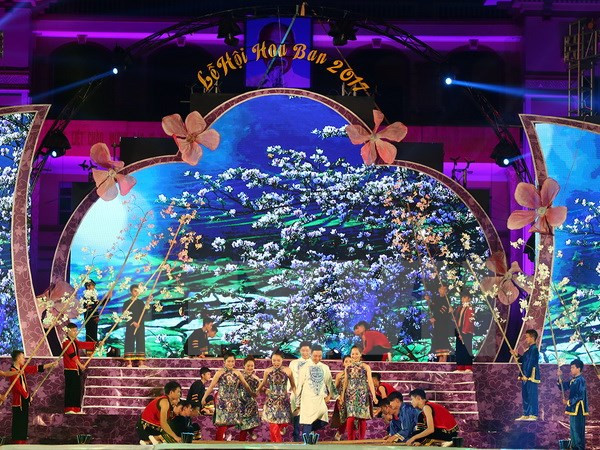 Festival de Flor de Bauhinia presenta la imágen y gente de Dien Bien a visitantes ảnh 1 Festival de Flor de Bauhinia presenta la imágen y gente de Dien Bien a visitantes ảnh 1