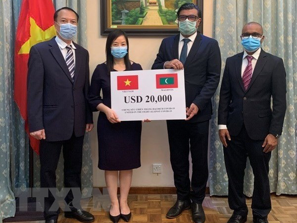 Vietnam brinda asistencia a Maldivas para luchar contra el COVID-19 ảnh 1 Vietnam brinda asistencia a Maldivas para luchar contra el COVID-19 ảnh 1