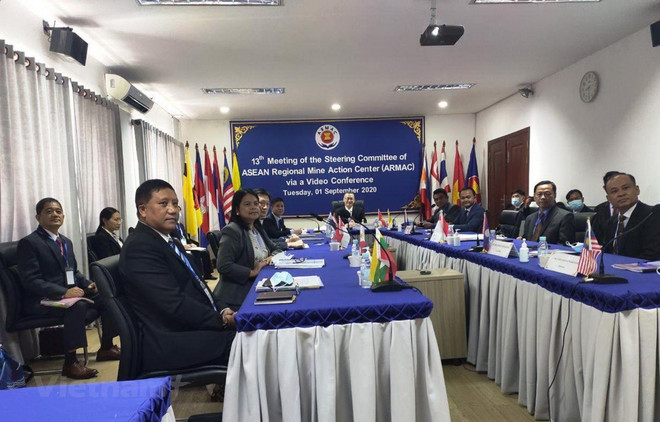 Sesiona XIII reunión del Comité Directivo del Centro Regional de Acción Antiminas de ASEAN ảnh 1 Sesiona XIII reunión del Comité Directivo del Centro Regional de Acción Antiminas de ASEAN ảnh 1