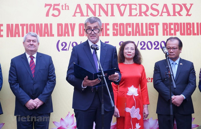 Resaltan lazos entre Hanoi y otros estados en ocasión del Día Nacional de Vietnam ảnh 1  Resaltan lazos entre Hanoi y otros estados en ocasión del Día Nacional de Vietnam ảnh 1