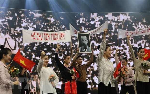 Celebran programa especial por aniversario 75 de la independencia de Vietnam ảnh 1