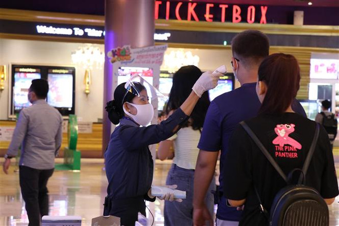 Yakarta exige someter a todos los pacientes del COVID-19 a cuarentena centralizada ảnh 1