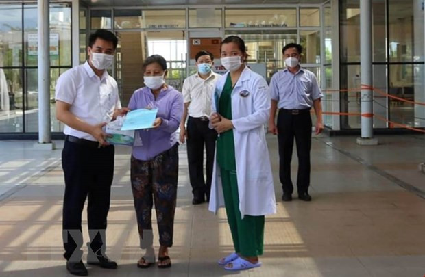 Recuperan a otros 16 pacientes del COVID-19 en Vietnam ảnh 1