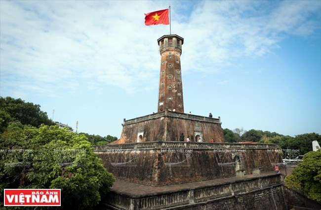 Aceleran construcción simbólica de la Torre de la Bandera de Hanoi en Ca Mau ảnh 1