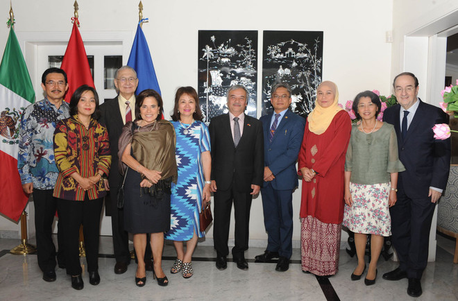Destacan diplomáticos en México contribuciones de Vietnam al desarrollo de ASEAN ảnh 1 Destacan diplomáticos en México contribuciones de Vietnam al desarrollo de ASEAN ảnh 1
