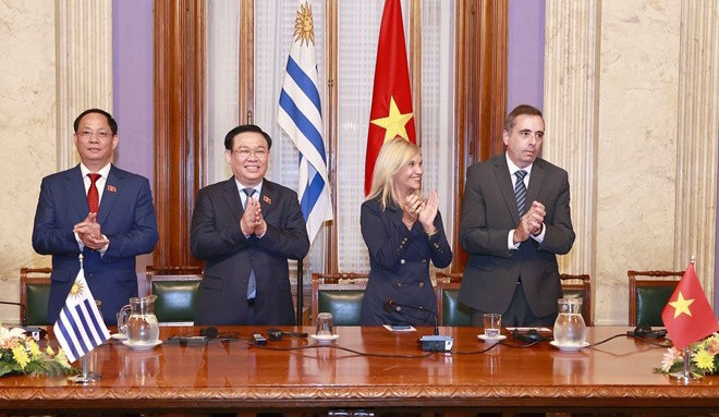 Titular del Parlamento vietnamita concluye gira por Cuba, Argentina y Uruguay ảnh 1 Titular del Parlamento vietnamita concluye gira por Cuba, Argentina y Uruguay ảnh 1