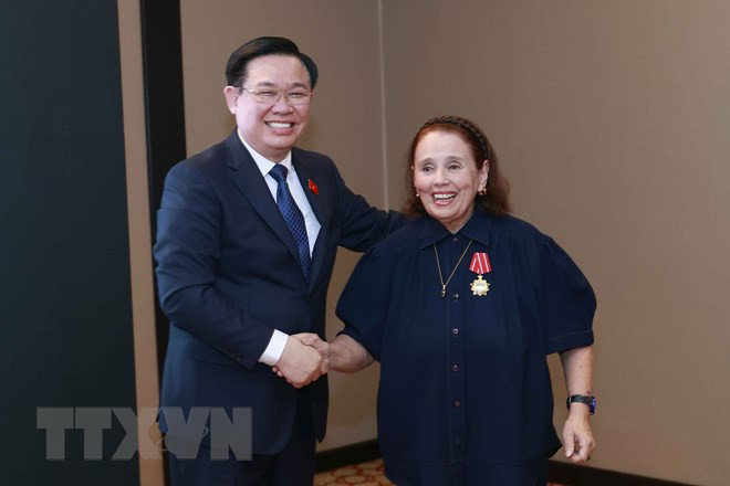 Titular del Parlamento vietnamita concluye gira por Cuba, Argentina y Uruguay ảnh 3 Titular del Parlamento vietnamita concluye gira por Cuba, Argentina y Uruguay ảnh 3
