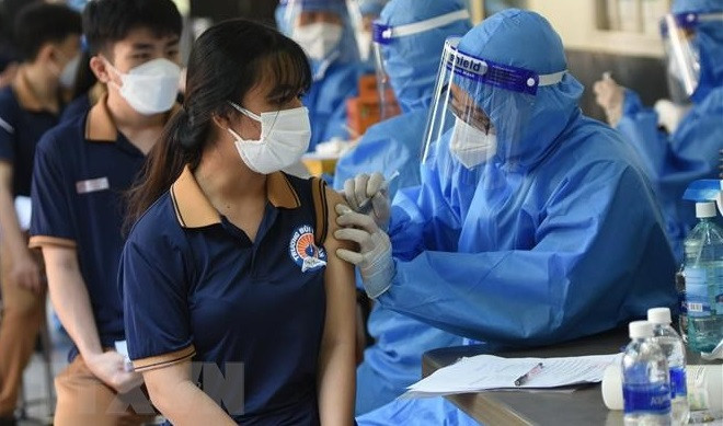 Hanoi comenzará vacunación del COVID-19 para menores entre 12 y 17 años ảnh 1 Hanoi comenzará vacunación del COVID-19 para menores entre 12 y 17 años ảnh 1