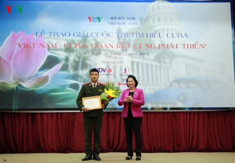 Premiación de concurso sobre relaciones Vietnam – Cuba ảnh 1 Premiación de concurso sobre relaciones Vietnam – Cuba ảnh 1