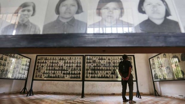 Digitalizan más de 60 mil documentos del Museo camboyano del Genocidio Tuol Sleng ảnh 1