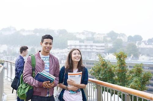 Cursan estudios en Vietnam casi 21 mil extranjeros ảnh 1 Cursan estudios en Vietnam casi 21 mil extranjeros ảnh 1