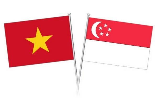 Dirigentes vietnamitas felicitan a Singapur por su Día Nacional ảnh 1 Dirigentes vietnamitas felicitan a Singapur por su Día Nacional ảnh 1