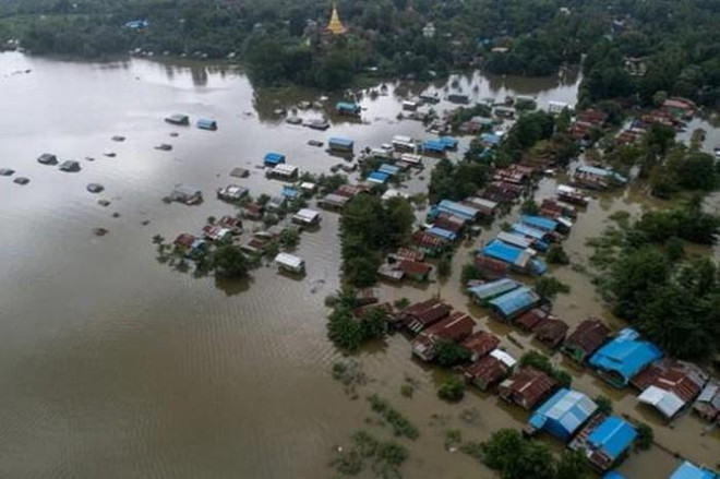 Decenas de miles de desplazados por inundaciones en Myanmar ảnh 1 Decenas de miles de desplazados por inundaciones en Myanmar ảnh 1