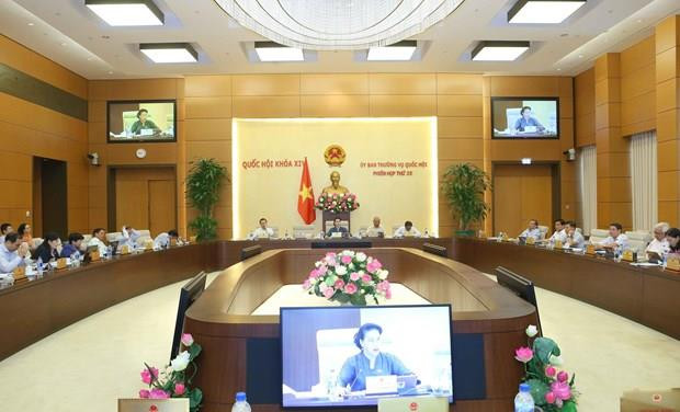 Comité Permanente de Parlamento vietnamita estudiará diferentes proyectos de leyes ảnh 1