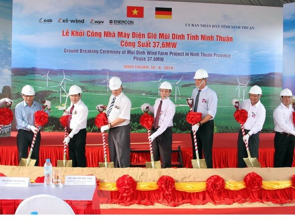 Empresa tailandesa interesada en sector de energía eólica en Vietnam ảnh 1