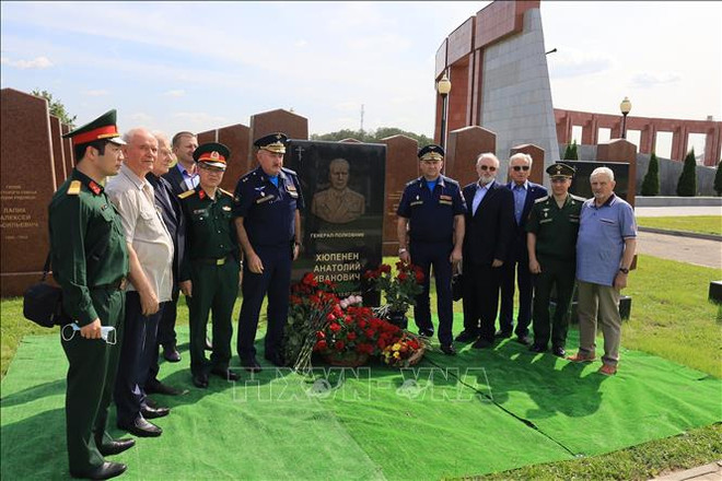 Honran en Moscú a exjefe del grupo de expertos militares soviéticos en Vietnam ảnh 1 Honran en Moscú a exjefe del grupo de expertos militares soviéticos en Vietnam ảnh 1