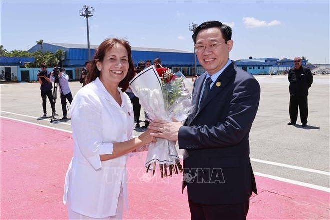 Presidente parlamentario de Vietnam inicia visita oficial a Cuba ảnh 2 Presidente parlamentario de Vietnam inicia visita oficial a Cuba ảnh 2