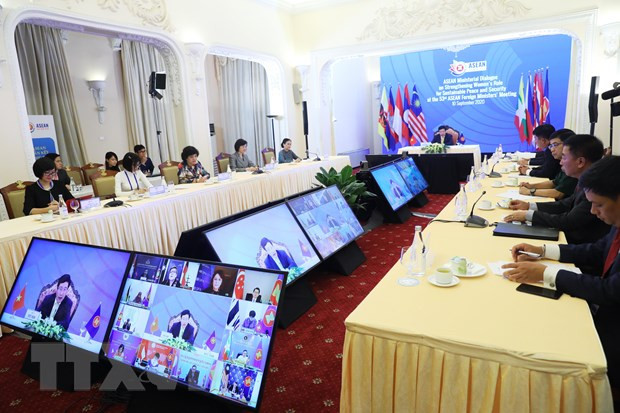 ASEAN concede importancia a empoderamiento femenino por la paz y seguridad sostenible ảnh 1 ASEAN concede importancia a empoderamiento femenino por la paz y seguridad sostenible ảnh 1
