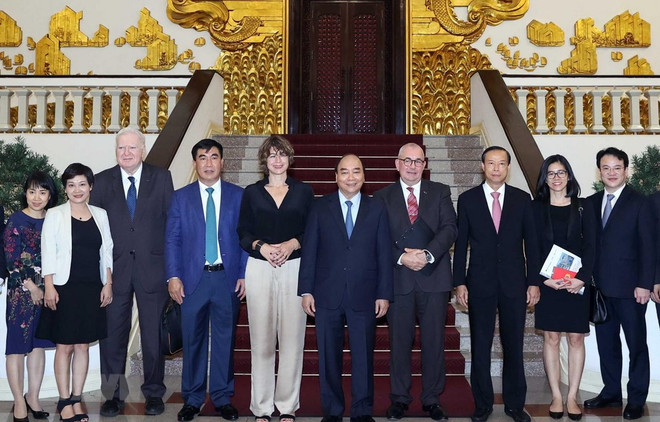 Primer ministro de Vietnam promete facilitar la inversión de empresas europeas ảnh 1 Primer ministro de Vietnam promete facilitar la inversión de empresas europeas ảnh 1