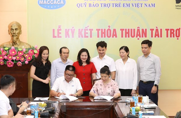 Empresas vietnamitas unen esfuerzos para respaldar a niños menos favorecidos ảnh 1 Empresas vietnamitas unen esfuerzos para respaldar a niños menos favorecidos ảnh 1