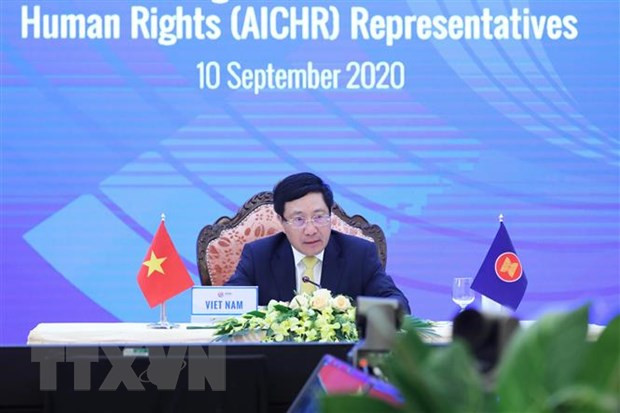 Vicepremier vietnamita preside diálogo sobre promoción de derechos humanos ảnh 1 Vicepremier vietnamita preside diálogo sobre promoción de derechos humanos ảnh 1
