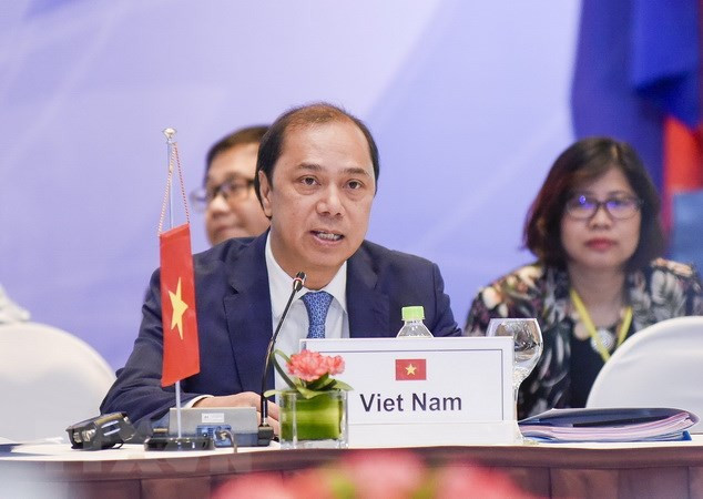 Vietnam contribuye activamente a la XXXII Cumbre de ASEAN, destaca vicecanciller ảnh 1 Vietnam contribuye activamente a la XXXII Cumbre de ASEAN, destaca vicecanciller ảnh 1