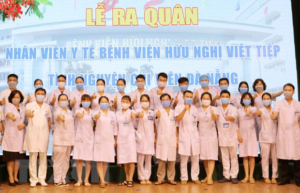 Protegen a "combatientes de bata blanca" ante segunda ola de epidemia de COVID-19 ảnh 2 Protegen a "combatientes de bata blanca" ante segunda ola de epidemia de COVID-19 ảnh 2