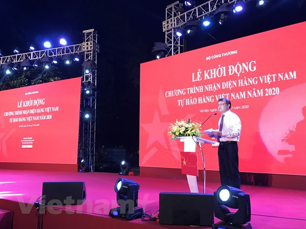 Programa “Orgullo de productos vietnamitas” estimula consumo doméstico ảnh 1
