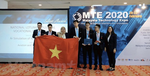 Estudiantes vietnamitas ganan medalla en concurso internacional de iniciativas e innovación en Malasia ảnh 3 Estudiantes vietnamitas ganan medalla en concurso internacional de iniciativas e innovación en Malasia ảnh 3