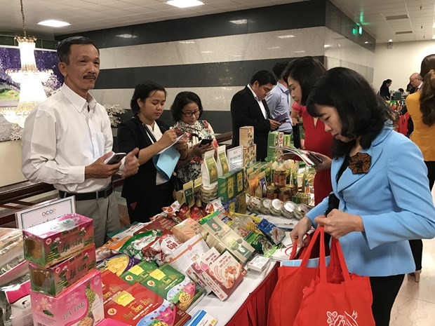 Vietnam lanza mes de promoción para reactivar el consumo doméstico ảnh 1 Vietnam lanza mes de promoción para reactivar el consumo doméstico ảnh 1