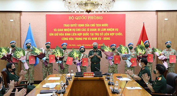 Otros 10 oficiales de Vietnam se incorporan a misiones de paz de ONU ảnh 1 Otros 10 oficiales de Vietnam se incorporan a misiones de paz de ONU ảnh 1