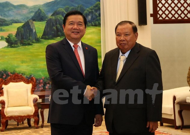 Dirigente partidista de Ciudad Ho Chi Minh resalta cooperación con Laos ảnh 1 Dirigente partidista de Ciudad Ho Chi Minh resalta cooperación con Laos ảnh 1