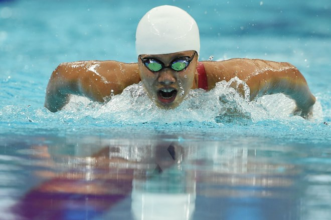 Anh Vien falla medalla en Copa Mundial de natación en París ảnh 1