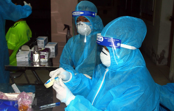 Vietnam registra 102 casos nuevos del COVID-19 ảnh 1 Vietnam registra 102 casos nuevos del COVID-19 ảnh 1