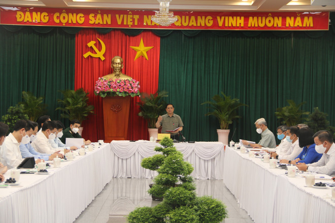 Instan a adoptar en Vietnam soluciones flexibles en lucha contra COVID-19 ảnh 2 Instan a adoptar en Vietnam soluciones flexibles en lucha contra COVID-19 ảnh 2