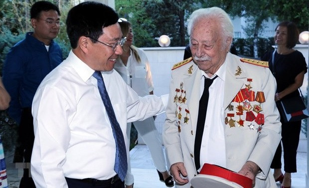 Adiós al Héroe de las Fuerzas Armadas Populares de Vietnam, Kostas Sarantidis ảnh 2 Adiós al Héroe de las Fuerzas Armadas Populares de Vietnam, Kostas Sarantidis ảnh 2