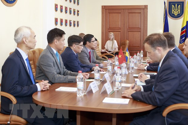Buscan enquirecer cooperación entre Vietnam y ciudad ucraiana ảnh 1 Buscan enquirecer cooperación entre Vietnam y ciudad ucraiana ảnh 1
