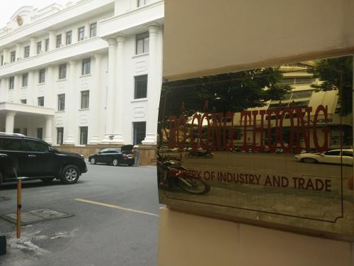 Entregan a la Embajada de China en Vietnam equipos preventivos del coronavirus ảnh 1 Entregan a la Embajada de China en Vietnam equipos preventivos del coronavirus ảnh 1