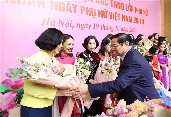 Vietnam crea condiciones para fomentar el papel de la mujer ảnh 3
