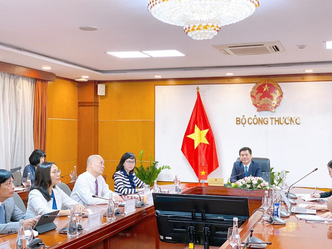 Vietnam y Singapur aprovechan los TLC para promover nexos comerciales ảnh 1 Vietnam y Singapur aprovechan los TLC para promover nexos comerciales ảnh 1