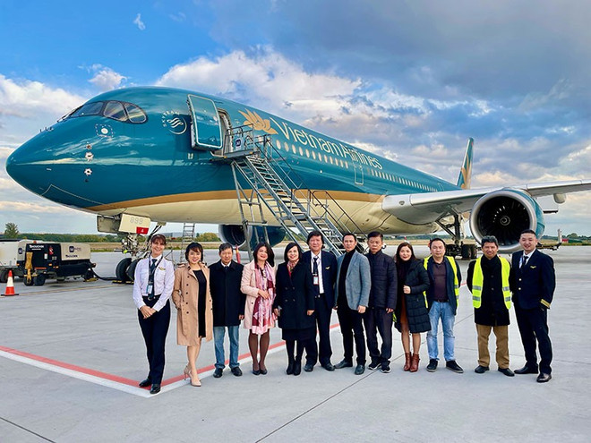 Transporta Vietnam Airlines vacunas de Hungría, Croacia y Eslovaquia a Vietnam ảnh 1