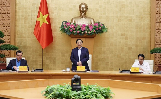Primer ministro de Vietnam alaba respuesta de sindicatos nacionales a la lucha antiepidémica ảnh 1 Primer ministro de Vietnam alaba respuesta de sindicatos nacionales a la lucha antiepidémica ảnh 1