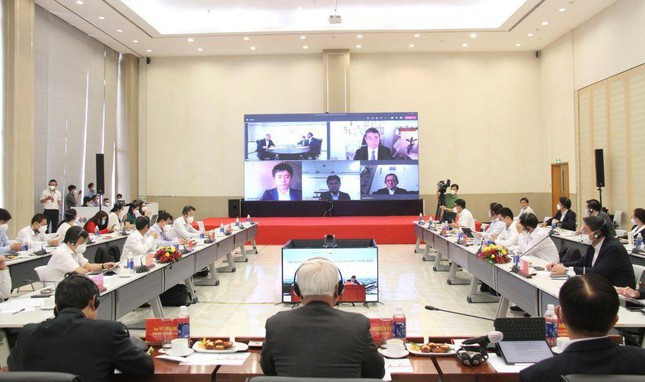 Provincia vietnamita de Binh Duong se esfuerza por atraer inversión extranjera en nueva normalidad ảnh 2 Provincia vietnamita de Binh Duong se esfuerza por atraer inversión extranjera en nueva normalidad ảnh 2