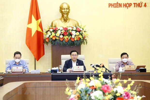 Sugieren al gobierno de Vietnam desarrollar plan de recuperación económica ảnh 1 Sugieren al gobierno de Vietnam desarrollar plan de recuperación económica ảnh 1