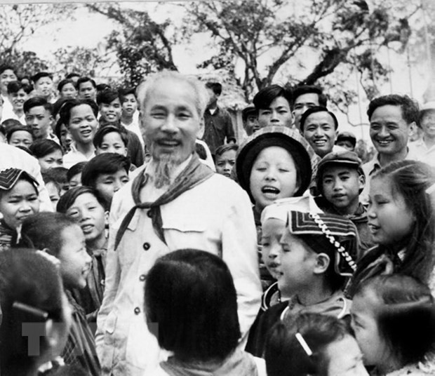Venezolana de Televisión proyecta documental sobre el Presidente Ho Chi Minh ảnh 1