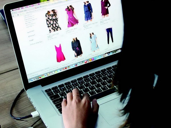 Más de la mitad de la población vietnamita participará en compras electrónicas en 2025 ảnh 1 Más de la mitad de la población vietnamita participará en compras electrónicas en 2025 ảnh 1