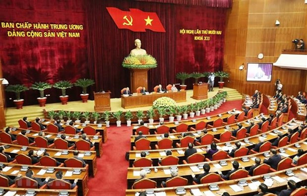 Culmina XII Pleno del Comité Central del Partido Comunista de Vietnam ảnh 1